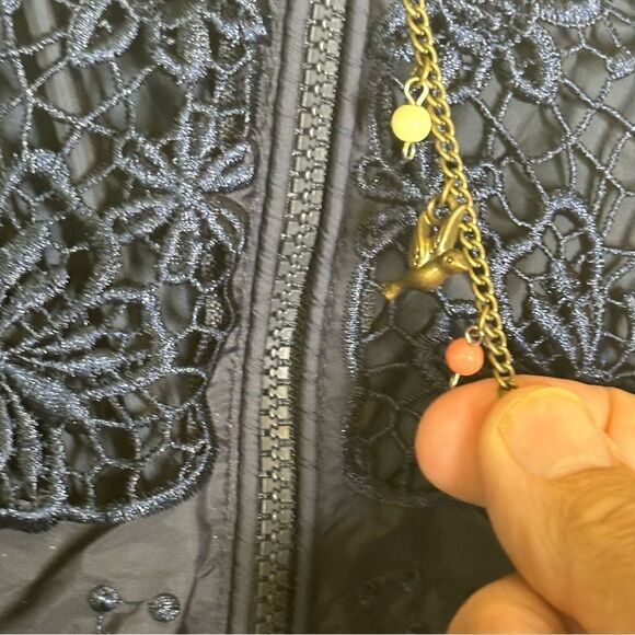 Desigual Size 40 Navy Full Zip Navy Jacket with Pink Floral Embroidered Hoodie - Picture 6 of 8